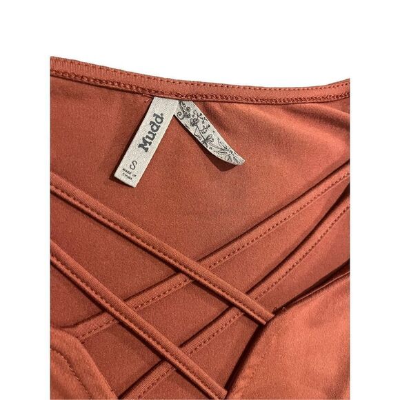 Mudd Dusty Coral Long Sleeve Caged Skater Dress Women’s Small - Picture 3 of 5